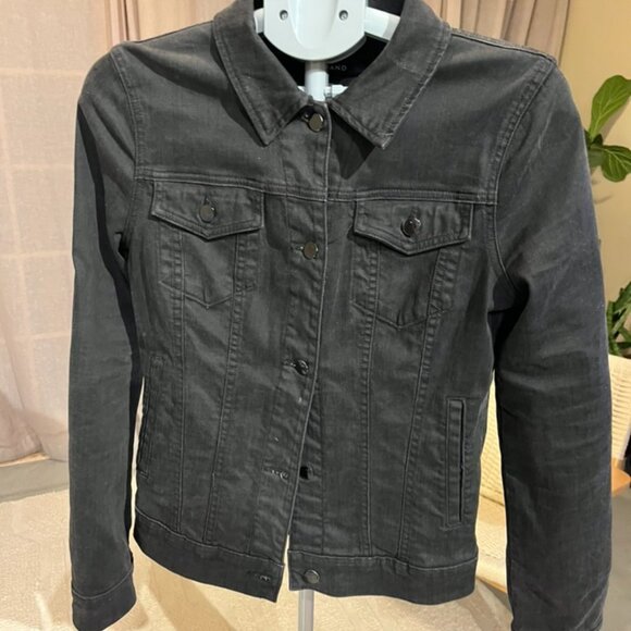 J BRAND Button Down Black Denim Jacket - size M - Picture 3 of 4